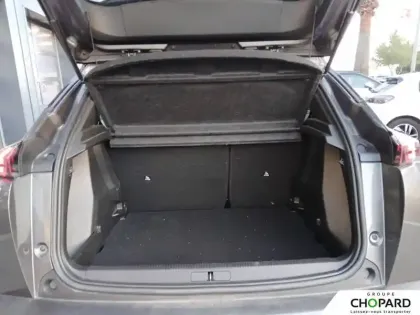 Photo 5 Peugeot 2008  PureTech 130 S&S EAT8