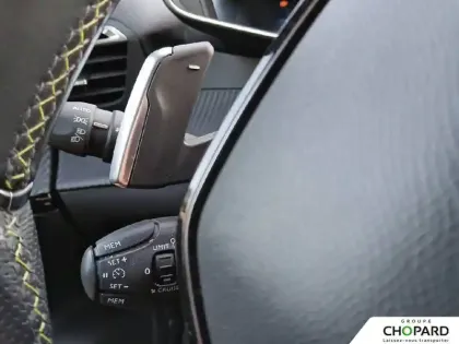 Photo 9 Peugeot 2008  PureTech 130 S&S EAT8