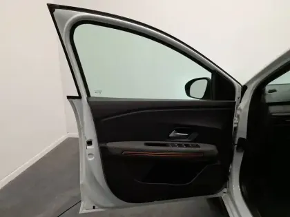 Photo 31 Dacia Sandero  TCe 90 - 22