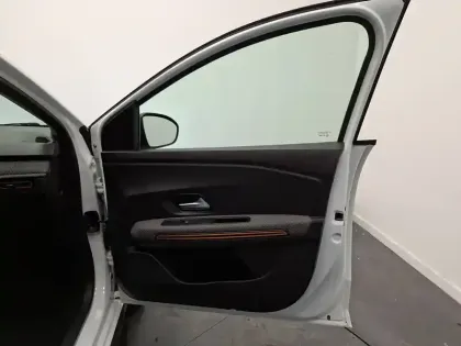 Photo 32 Dacia Sandero  TCe 90 - 22