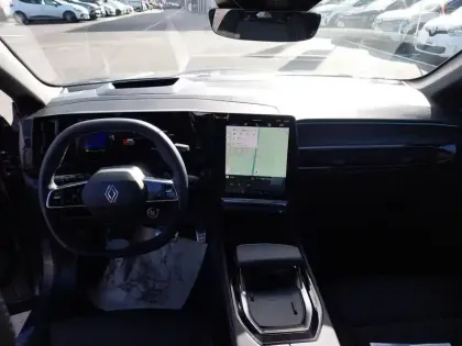 Photo 10 Renault Espace  E-Tech full hybrid 200 GSR2