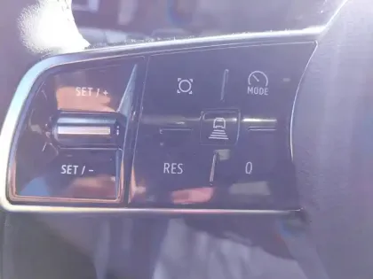 Photo 26 Renault Espace  E-Tech full hybrid 200 GSR2