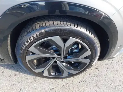 Photo 13 Renault Espace  E-Tech full hybrid 200 GSR2