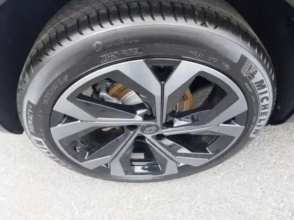 Photo 60 Renault Austral  E-Tech full hybrid 200 GSR2