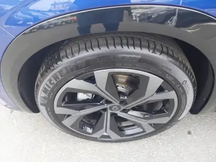 Photo Renault Austral Techno Esprit Alpine