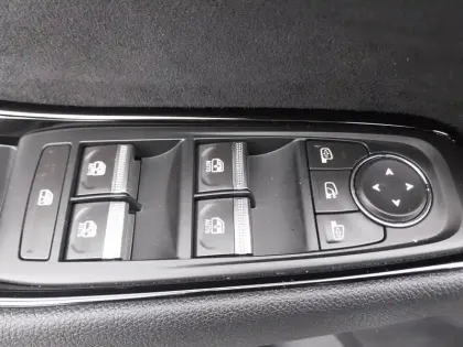 Photo 17 Renault Austral  E-Tech full hybrid 200 GSR2