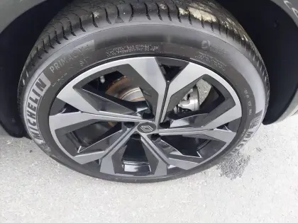 Photo 59 Renault Austral  E-Tech full hybrid 200 GSR2