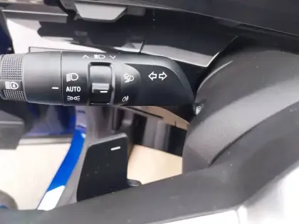 Photo 22 Renault Austral  E-Tech full hybrid 200 GSR2