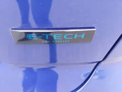 Photo 140 Renault Austral  E-Tech full hybrid 200 GSR2