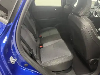 Photo 23 Renault Captur  E-Tech full hybrid 160 ch