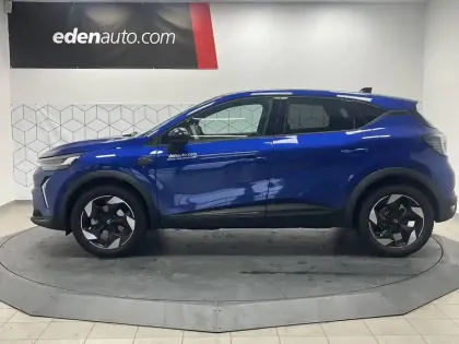 Photo 16 Renault Captur  E-Tech full hybrid 160 ch