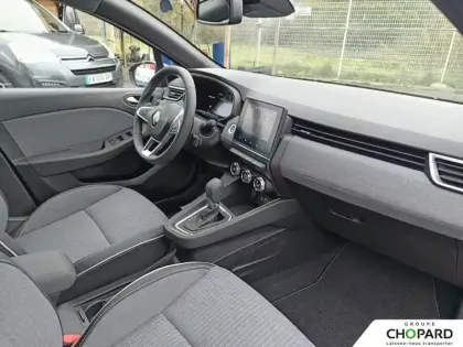 Photo 12 Renault Clio  E-Tech full hybrid 145