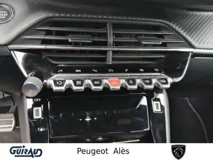 Photo 15 Peugeot 208  PureTech 100 S&S EAT8
