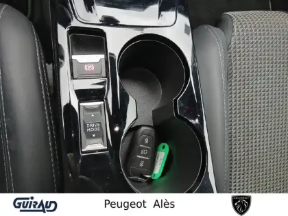 Photo 14 Peugeot 208  PureTech 100 S&S EAT8