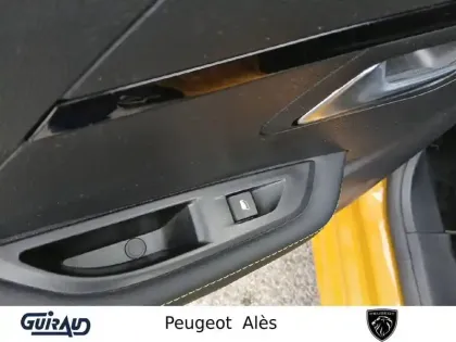 Photo 12 Peugeot 208  PureTech 100 S&S EAT8