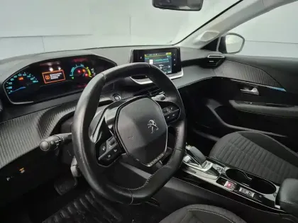 Photo 11 Peugeot 208 Gén. II Ph1 NG Style 5