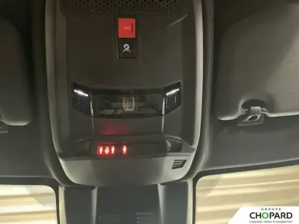 Photo 17 Peugeot 208  Hybrid 110 e-DCS6