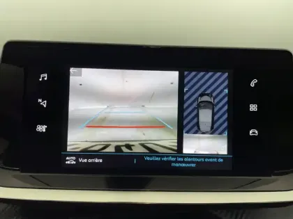 Photo 25 Peugeot 208  Electrique 50 kWh 136ch