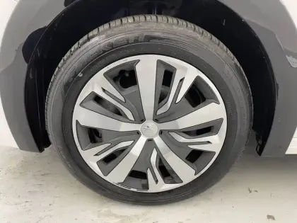 Photo 16 Peugeot 208  Electrique 50 kWh 136ch