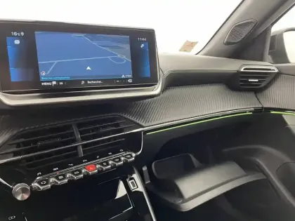 Photo 27 Peugeot 2008 Gén. II Ph1 NG GT 5