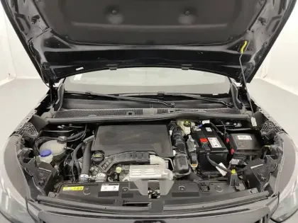 Photo 20 Peugeot 2008 Gén. II Ph1 NG GT 5