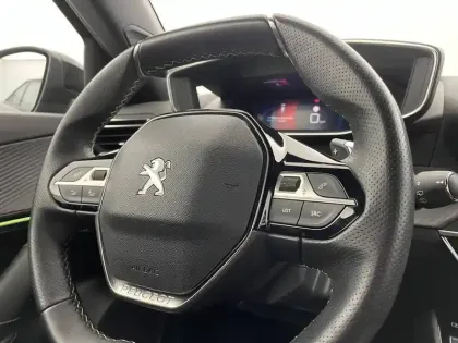 Photo 28 Peugeot 2008 Gén. II Ph1 NG GT 5