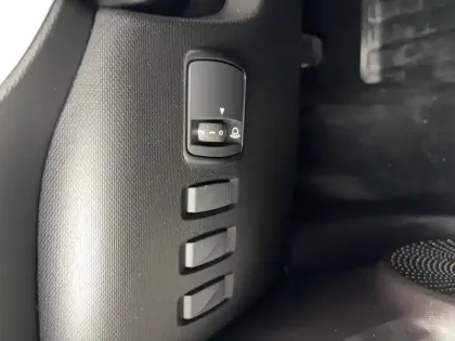 Photo 25 Renault Twingo  III SCe 65