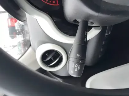 Photo 23 Renault Twingo  III SCe 65