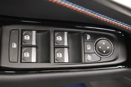 Photo 57 Renault Rafale  E-Tech full hybrid 200ch