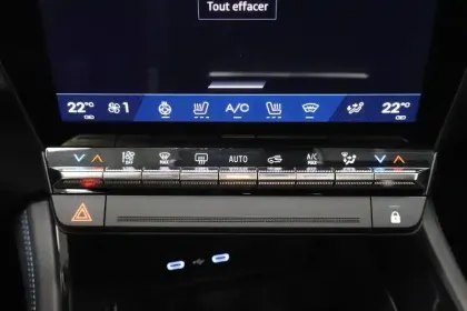 Photo 14 Renault Rafale  E-Tech full hybrid 200ch