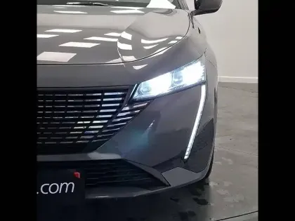 Photo 32 Peugeot 308  SW BlueHDi 130ch S&S EAT8