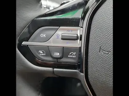 Photo 29 Peugeot 308  SW BlueHDi 130ch S&S EAT8