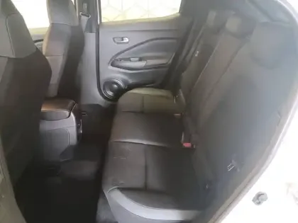 Photo 16 Nissan Juke  HYBRID 143