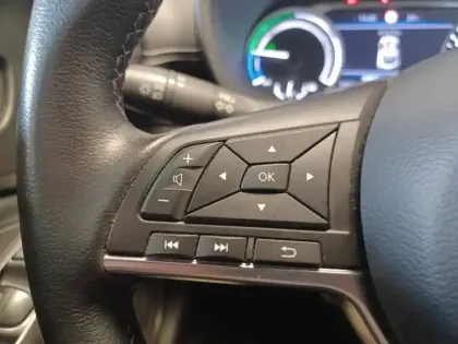 Photo 77 Nissan Juke  HYBRID 143