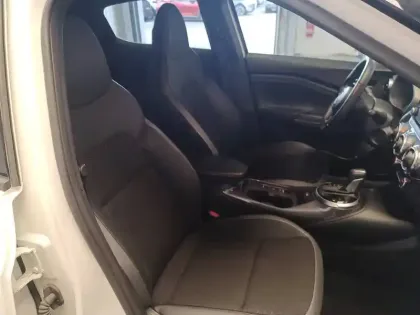 Photo 115 Nissan Juke  HYBRID 143