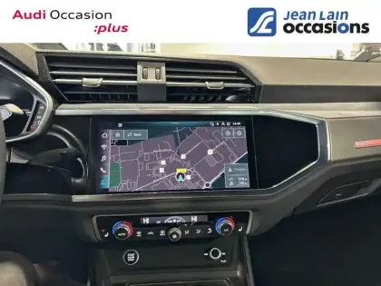 Photo 14 Audi Q3  35 TFSI 150 ch S tronic 7