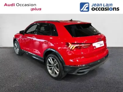 Photo 6 Audi Q3  35 TFSI 150 ch S tronic 7
