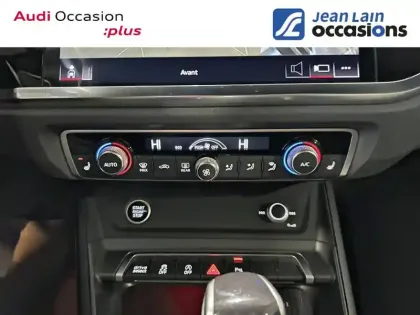 Photo 13 Audi Q3  35 TFSI 150 ch S tronic 7