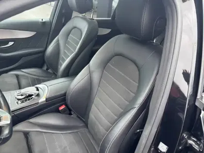 Photo 10 Mercedes Classe C  200 d 9G-Tronic