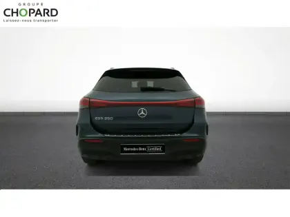Photo 6 Mercedes EQA  250