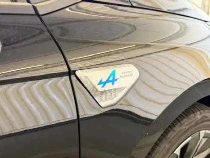 Photo 31 Renault Clio  E-Tech full hybrid 145 ch GSR2