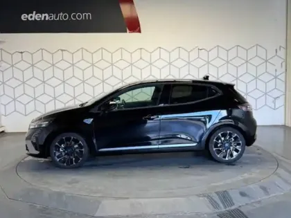 Photo 12 Renault Clio  E-Tech full hybrid 145 ch GSR2