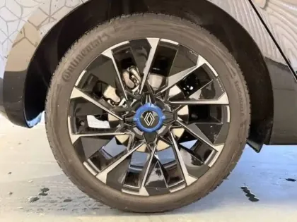 Photo 33 Renault Clio  E-Tech full hybrid 145 ch GSR2