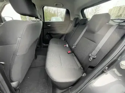 Photo 16 Suzuki Swift  1.2 Dualjet Hybrid Auto (CVT)