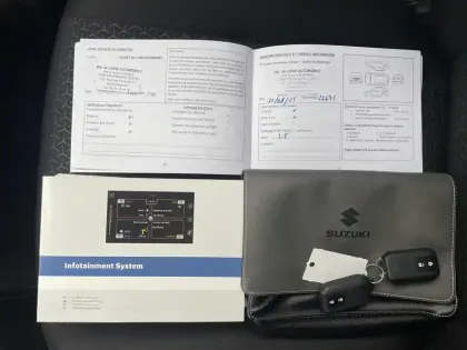 Photo 19 Suzuki Swift  1.2 Dualjet Hybrid Auto (CVT)