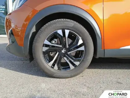 Photo 32 Peugeot 2008  BlueHDi 130 S&S EAT8