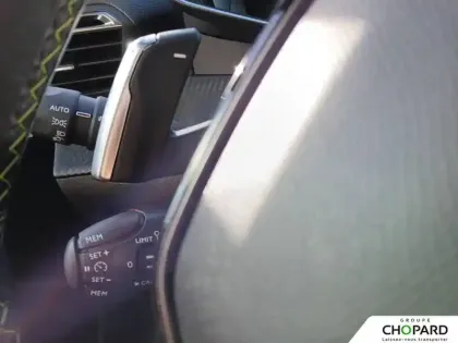 Photo 19 Peugeot 2008  BlueHDi 130 S&S EAT8