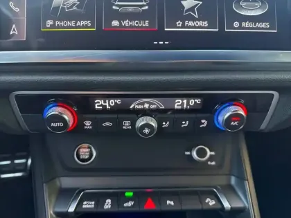 Photo 19 Audi Q3  Sportback 45 TFSIe  245 ch S tronic 6