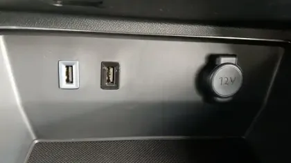 Photo 27 Citroën C5 aircross  Hybride Rechargeable 225 e-EAT8