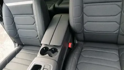 Photo 38 Citroën C5 aircross  Hybride Rechargeable 225 e-EAT8